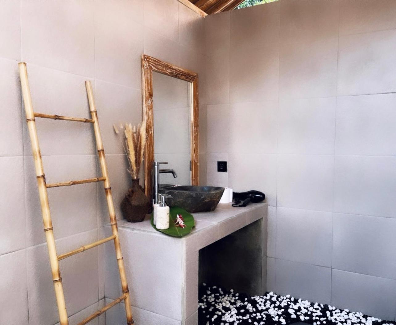 Penida Green Palm Cottage By Bali Cabin Toyapakeh Экстерьер фото